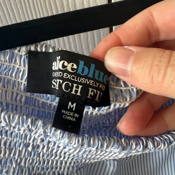 Alice Blue for StitchFix Malika Off The Shoulder Shirt with Floral Embroidery M - Picture 7 of 9